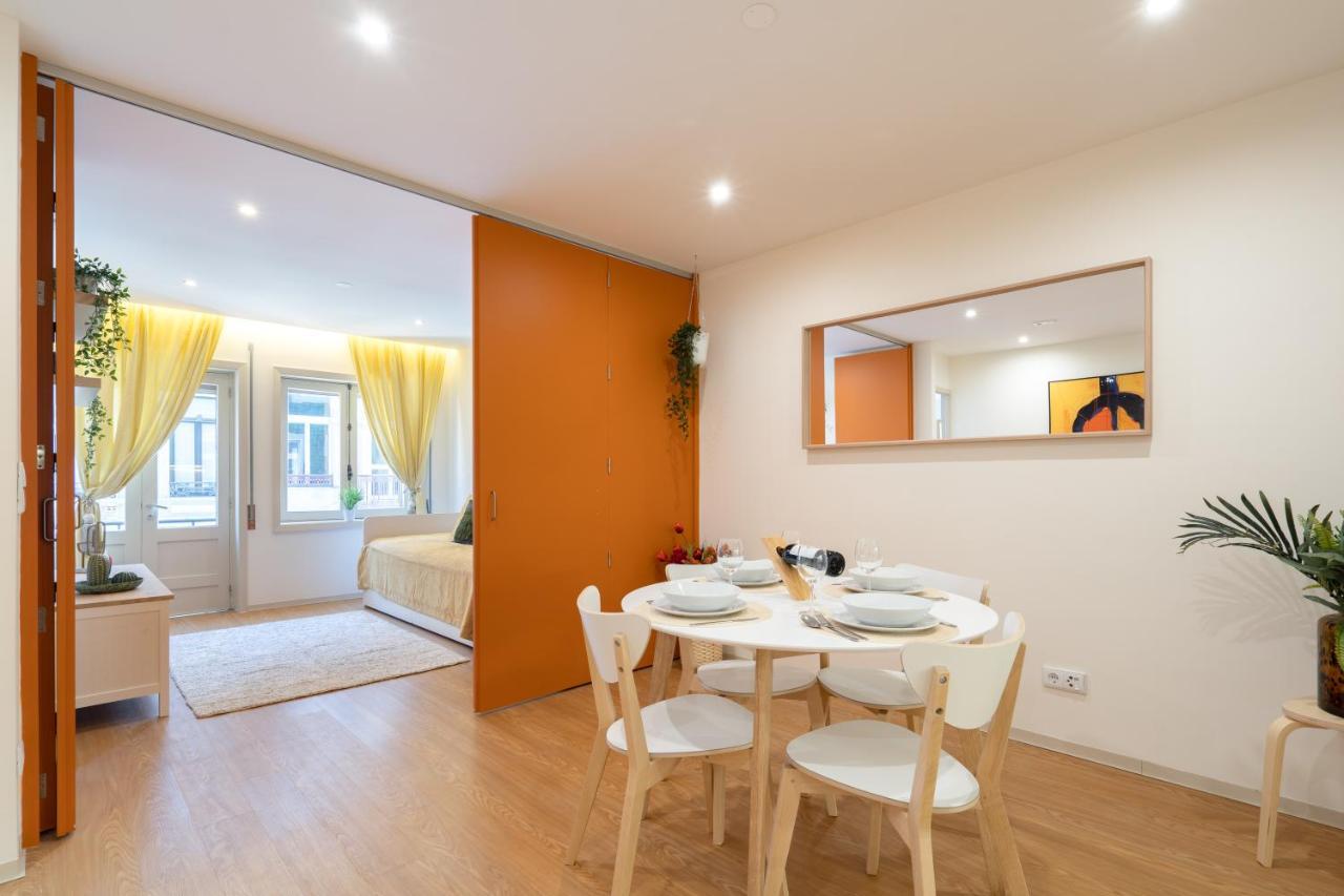 Host Wise - Colorful Bright Flat With Balcony Apartment Porto Ngoại thất bức ảnh